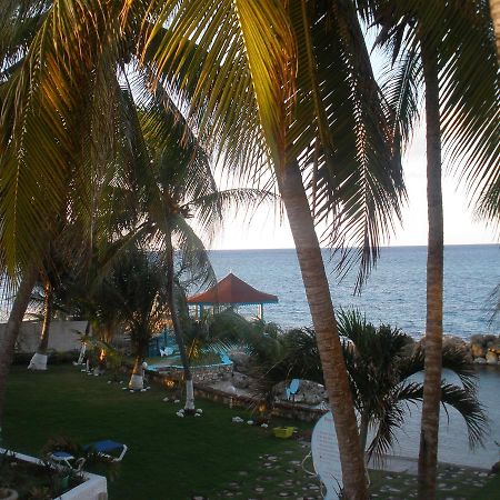 Villa Criss Ocho Rios Ngoại thất bức ảnh