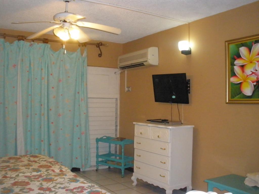 Villa Criss Ocho Rios Ngoại thất bức ảnh